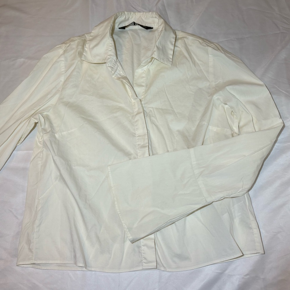 Zara Off-White Small Long-Sleeve Dress Shirt
